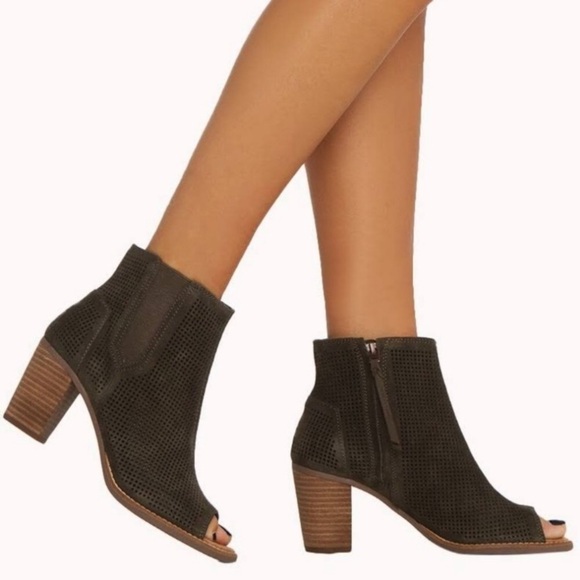 Toms Majorca Suede Perforated Peep Toe Ankle Boots 9 - Picture 11 of 11